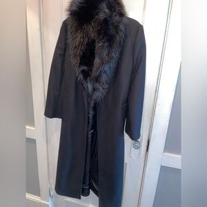 Zara- Long Faux Coat Manteco